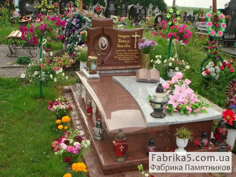 Элитный Памятник женщине на могилу, женские надгробия №14-071