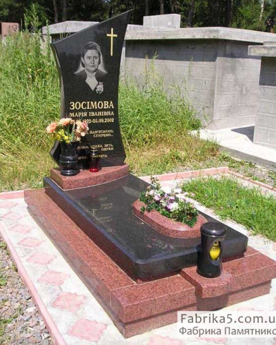 Комбинированный памятник из красного и черного гранита №13-017, Элитные памятники: Одинарные