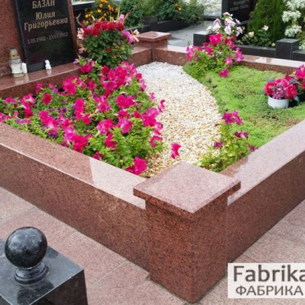 Эксклюзивный памятник на кладбище в Бортничах  №14-011