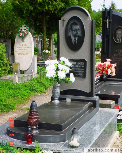 Эксклюзивный памятник из гранита в Киеве  №14-045, ПАМЯТНИКИ КИЕВ. ЦЕНЫ, ФОТО