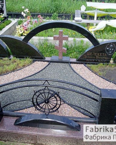 Комплекс Италия №41-008, Итальянские памятники из гранита