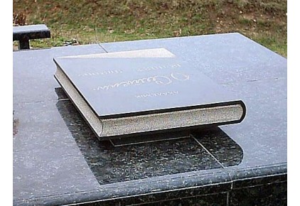Памятник с книгой №41-009-1, Оригинальные памятники