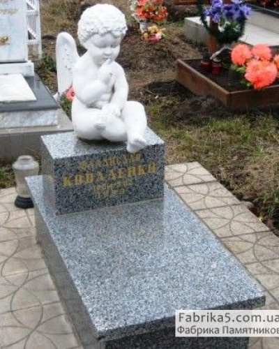 Детский памятник, белый ангелочек  №52-004, Белый мрамор: Памятники на могилу