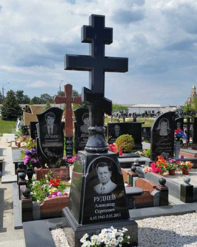 Голгофа с крестом на могилу в Киеве  №63-020, Голгофы на могилу. Памятники в виде голгофы