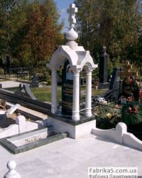Біла мармурова каплиця на могилу №63-015 виріб, 