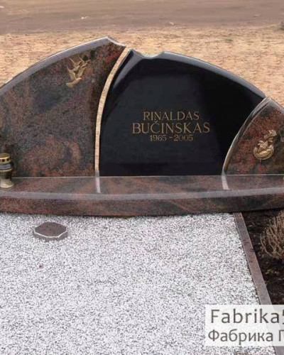 Итальянский памятник №72-004, Итальянские памятники из гранита