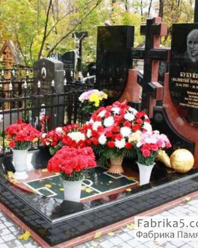Памятник волейболисту №74-001, Надгробные Памятники спортсменам