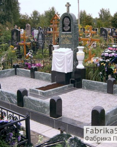Мраморный цоколь  №81-006, Цоколя и оградки на могилу