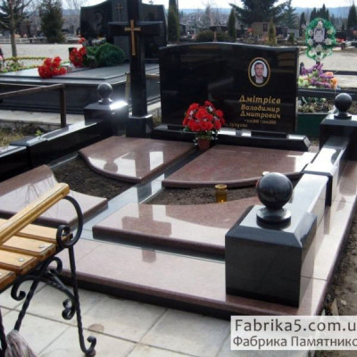 Елітне надгроб’я з граніту в Києві №86-001 виріб, 